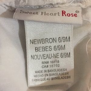 Sweet Heart Rose Dresses - ❇️5 for $20 sweet heart Rose dress 6-9 months Sweet Heart Rose Dresses - ❇️5 for $20 sweet heart Rose dress 6-9 months
